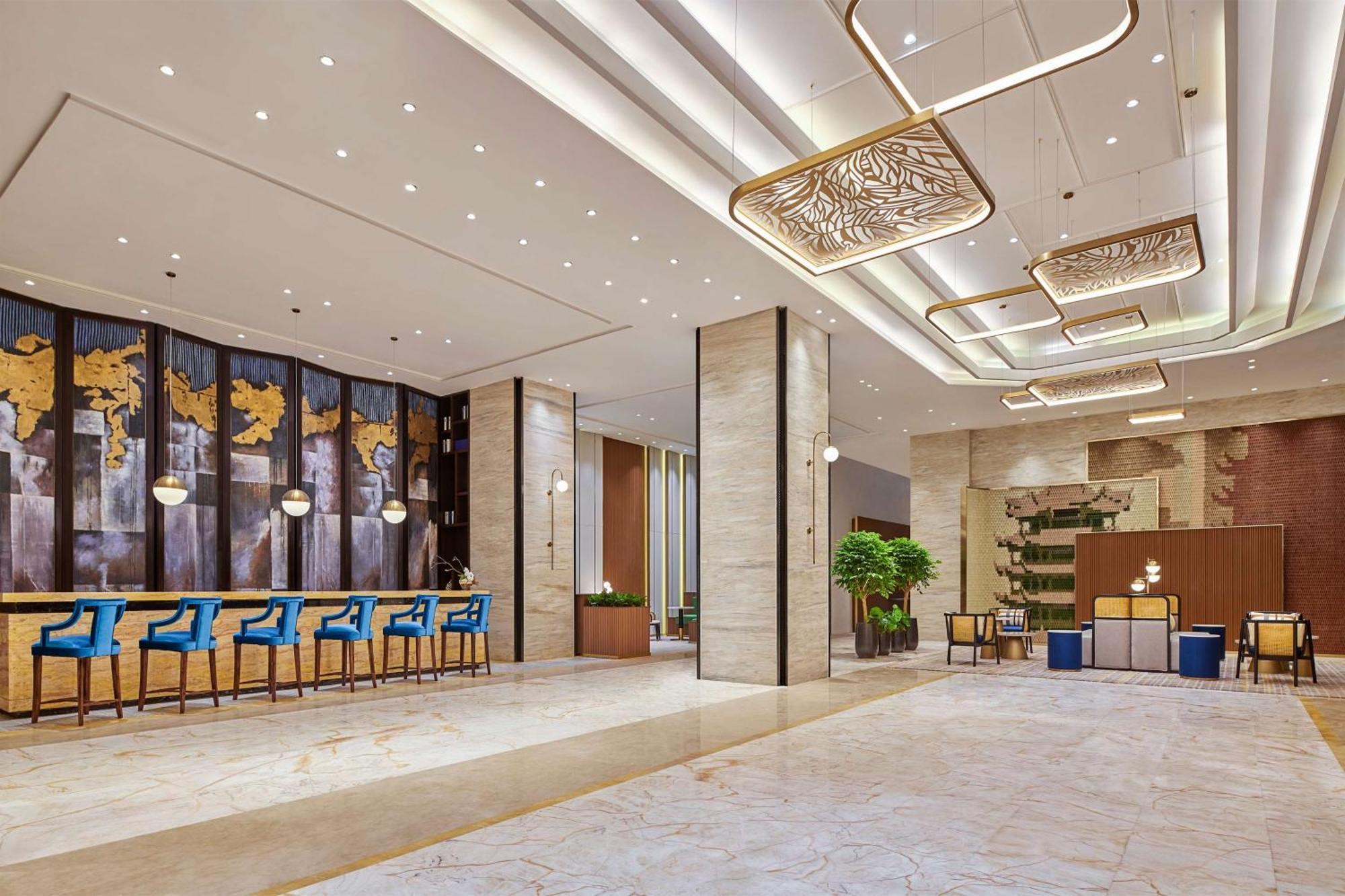 Hilton Garden Inn Wuhan Hankou Екстериор снимка